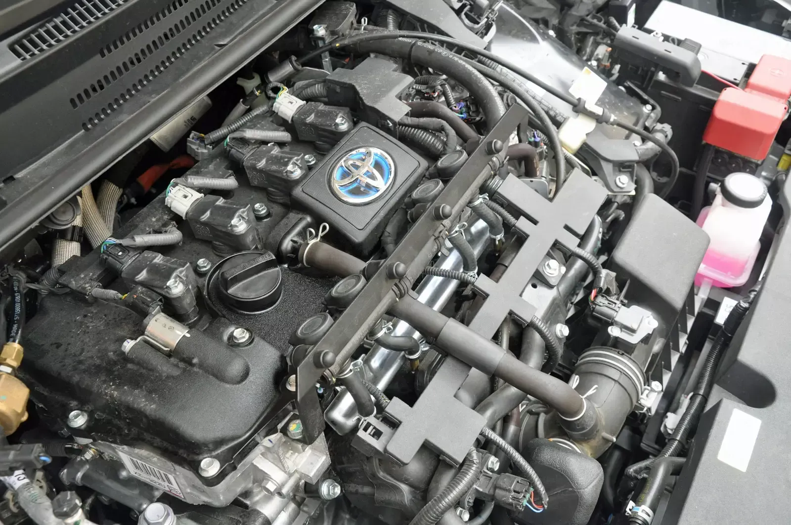 Silniki samochodowe: który wybrać – benzynowy, Diesel, hybrydowy czy LPG?